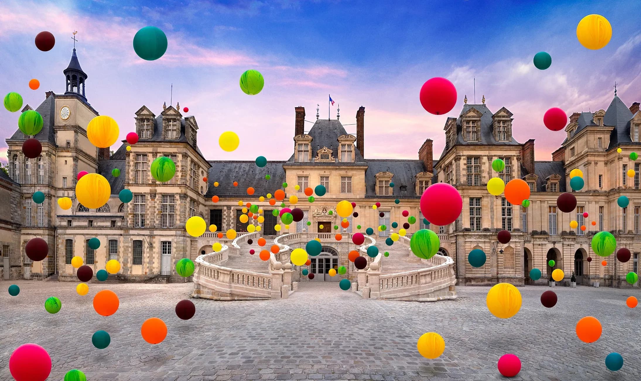 Flávia Junqueira — Château de Fontainebleau, 1137 (fachada), France, 2023