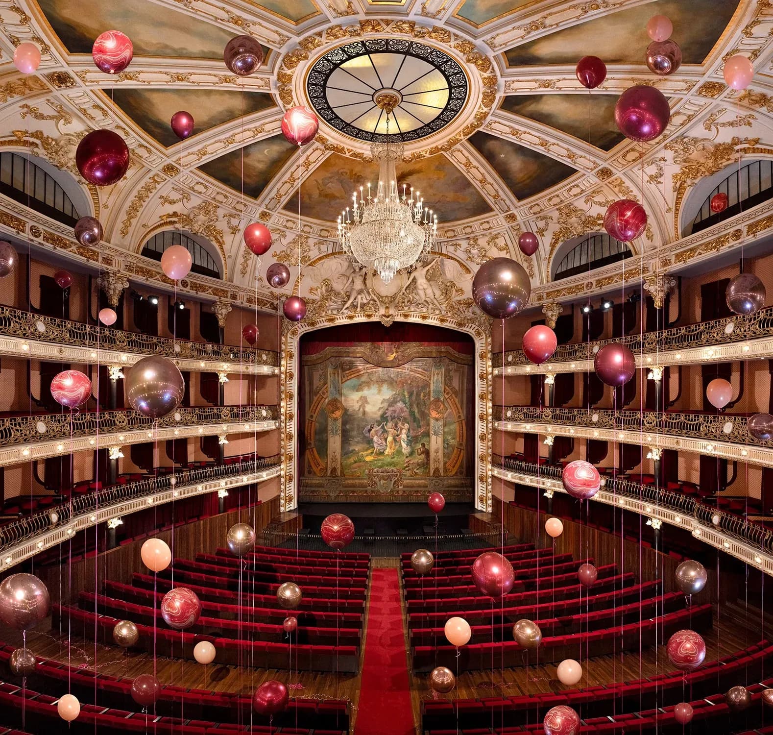Flávia Junqueira — Theatro Circo #1, 1915, Braga, 2024