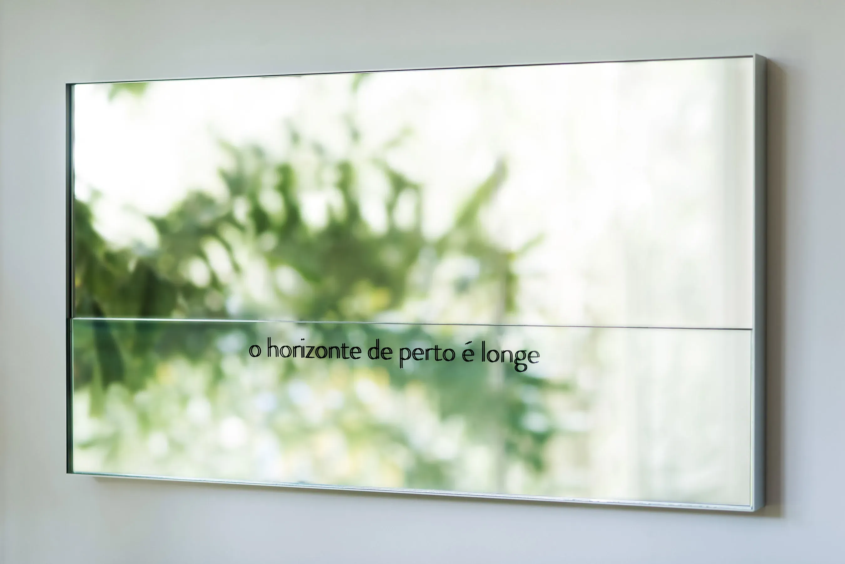 Katia Maciel — O horizonte de perto é longe, 2017