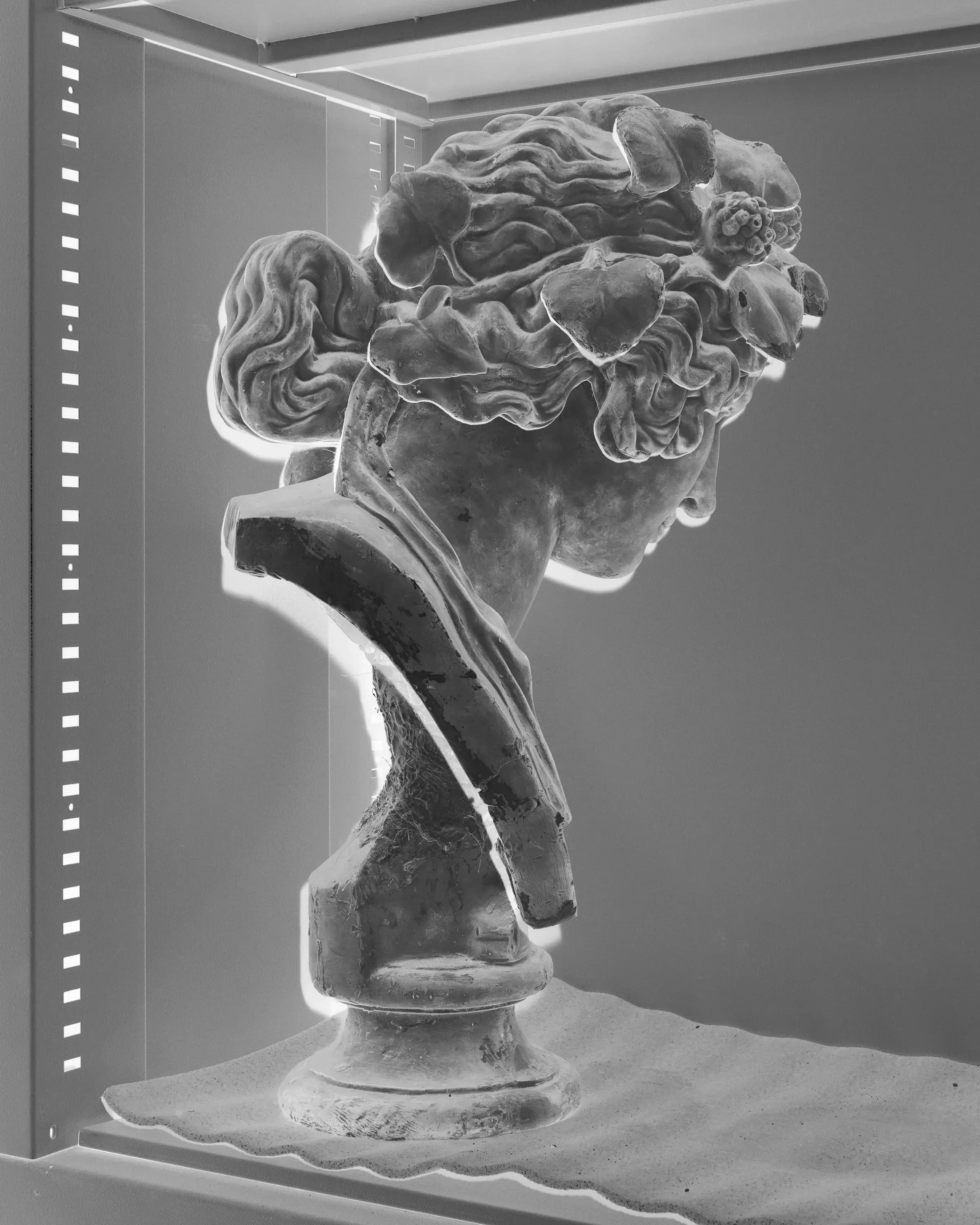 André Penteado — Da série Gessos, 2021