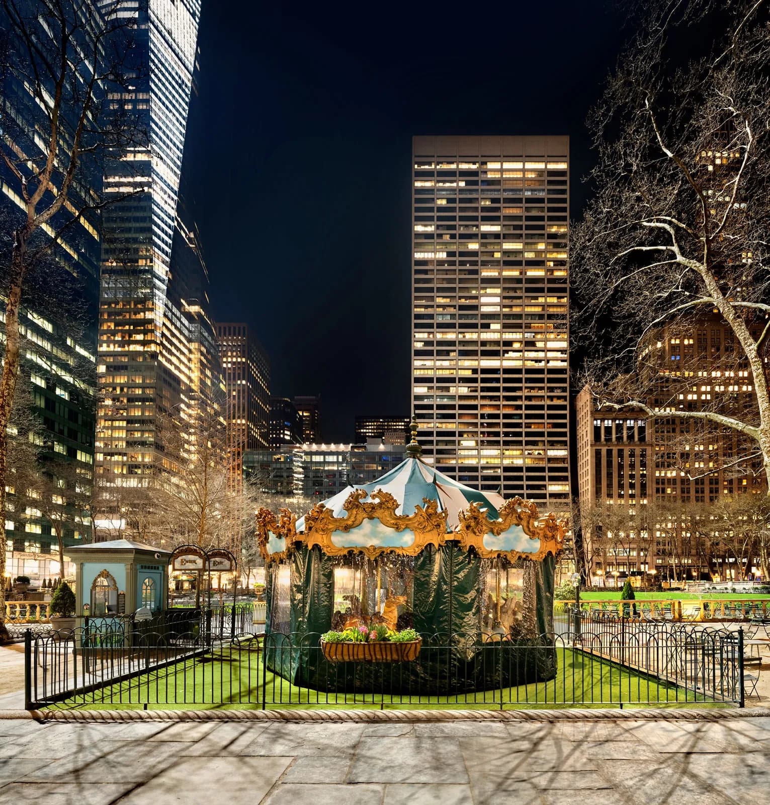 Flávia Junqueira — Le Carrousel, Marvin Sylvor #2, 2002, Bryant Park, New York, 2026